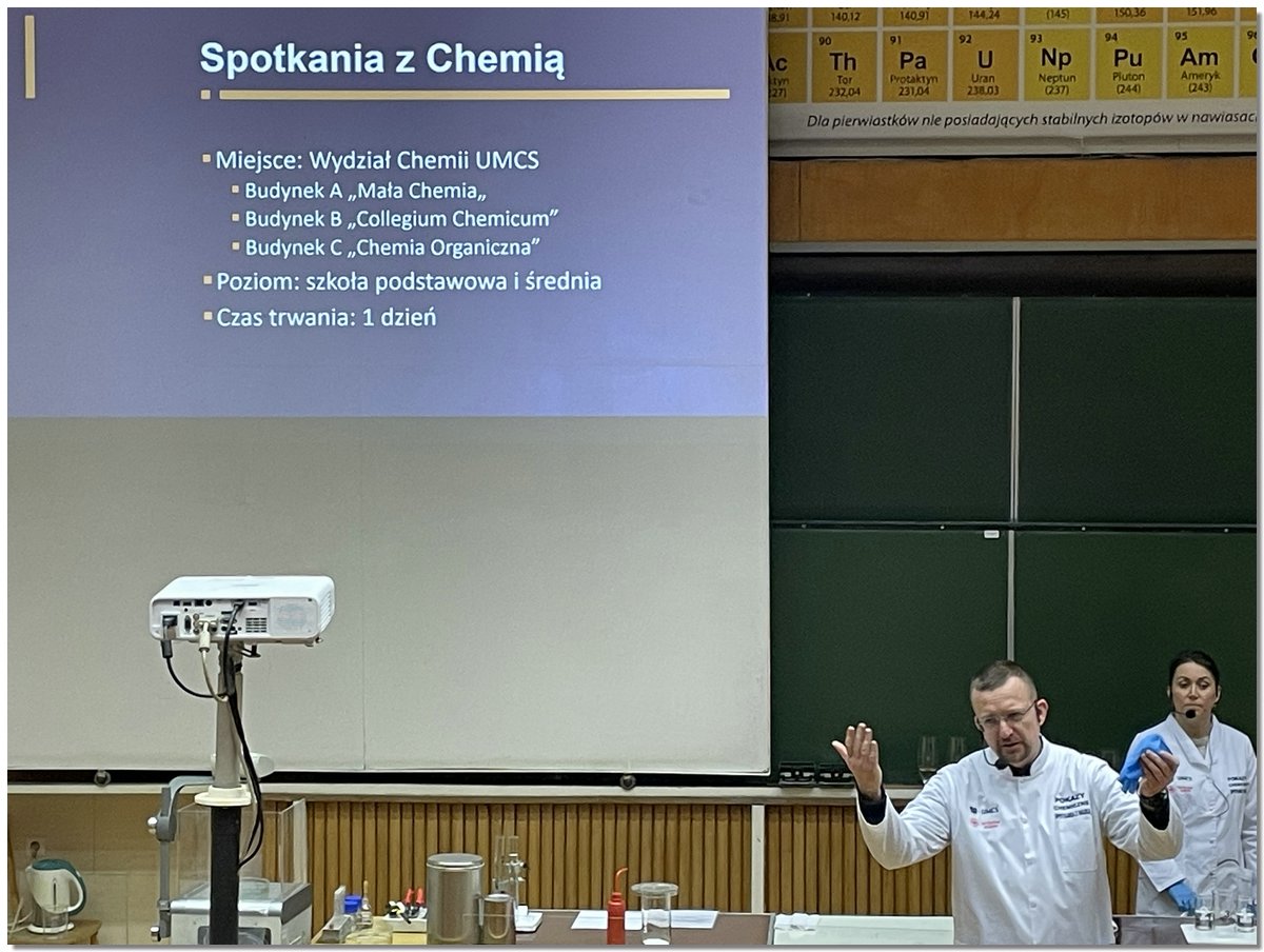 Pokazy_chemiczne011.JPG