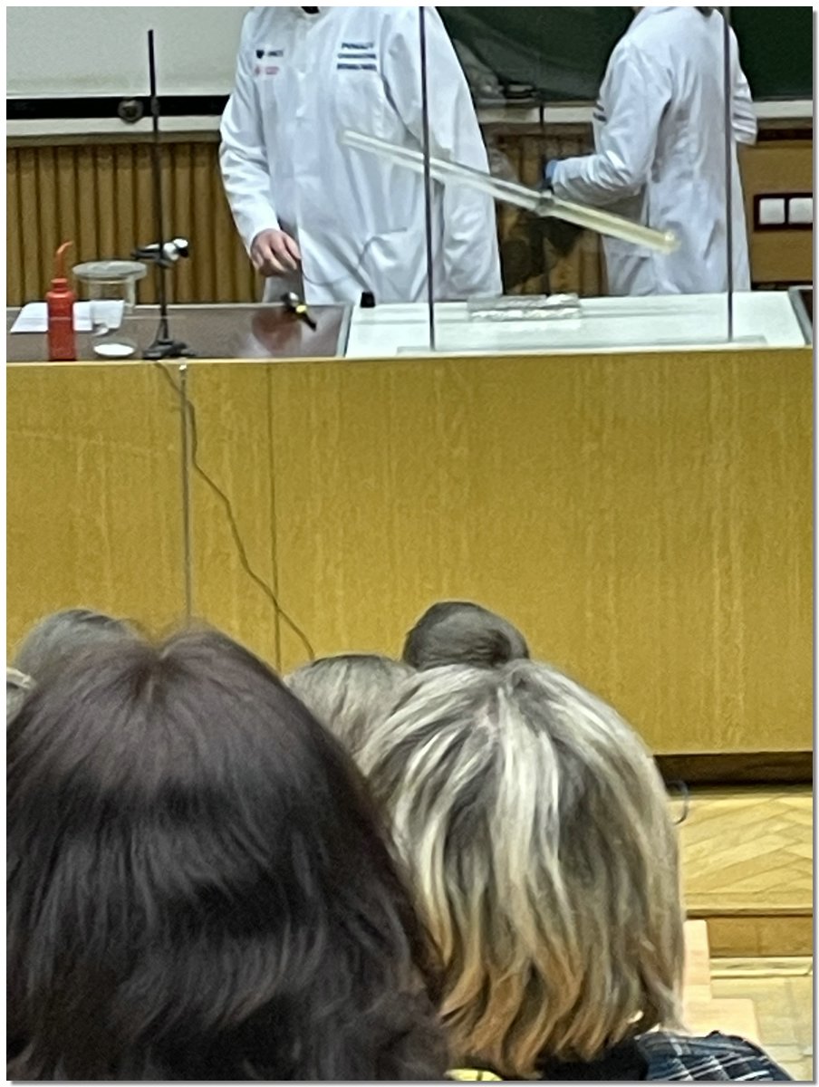 Pokazy_chemiczne022.JPG